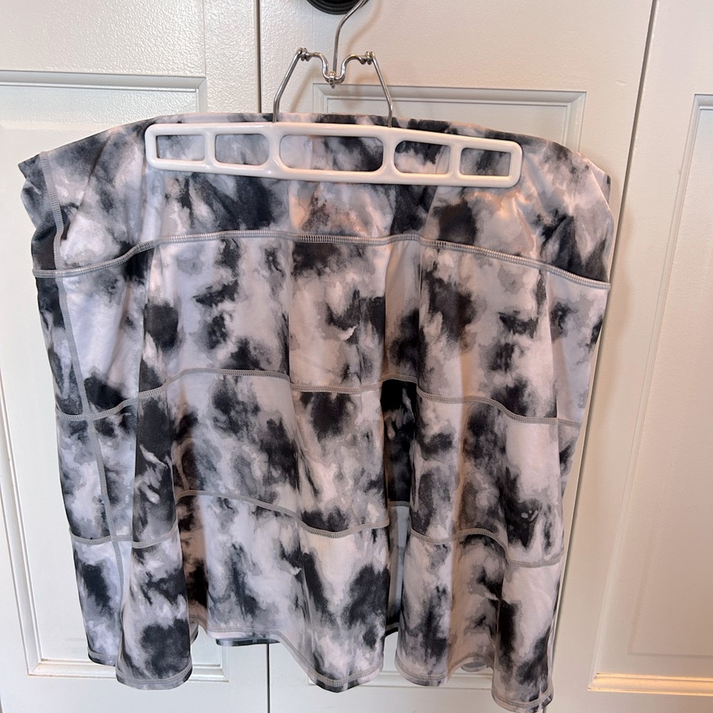 Ideology Women’s Skort - Size 2X - White Gray print